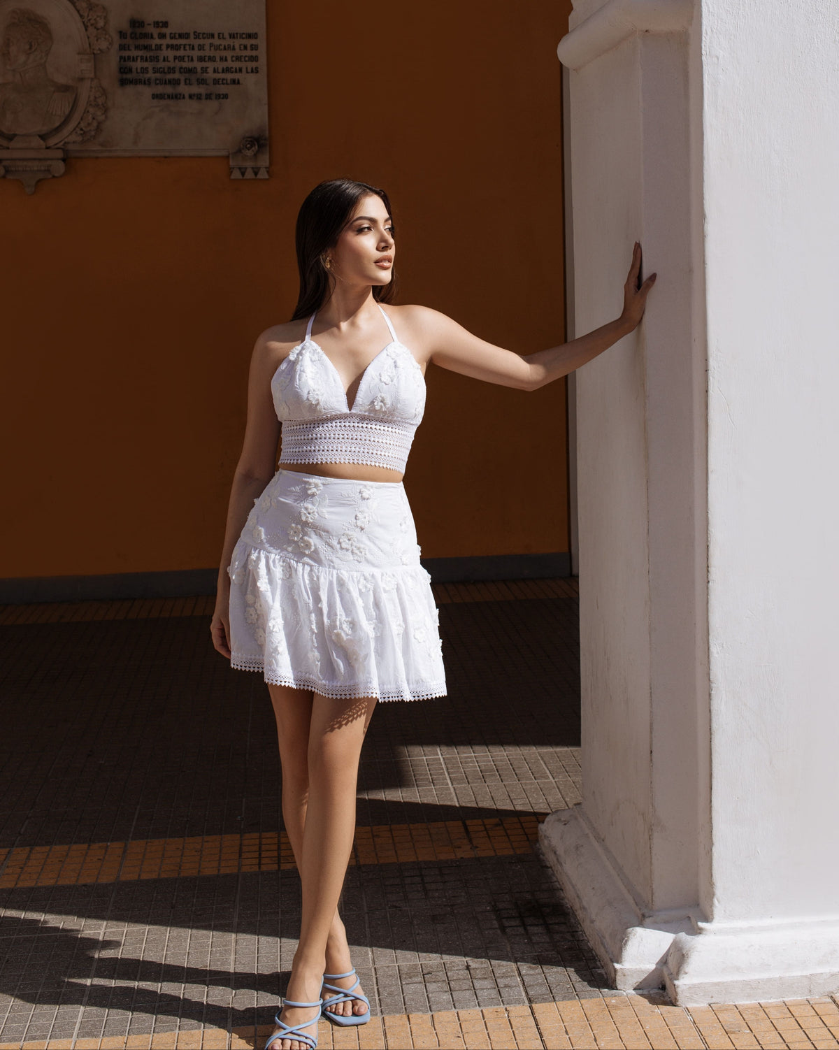 JARDÍN BORDADO BLANCO